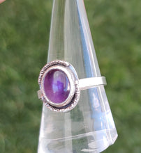 Load image into Gallery viewer, Amethyst ring