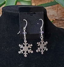 Load image into Gallery viewer, Snowflake earrings